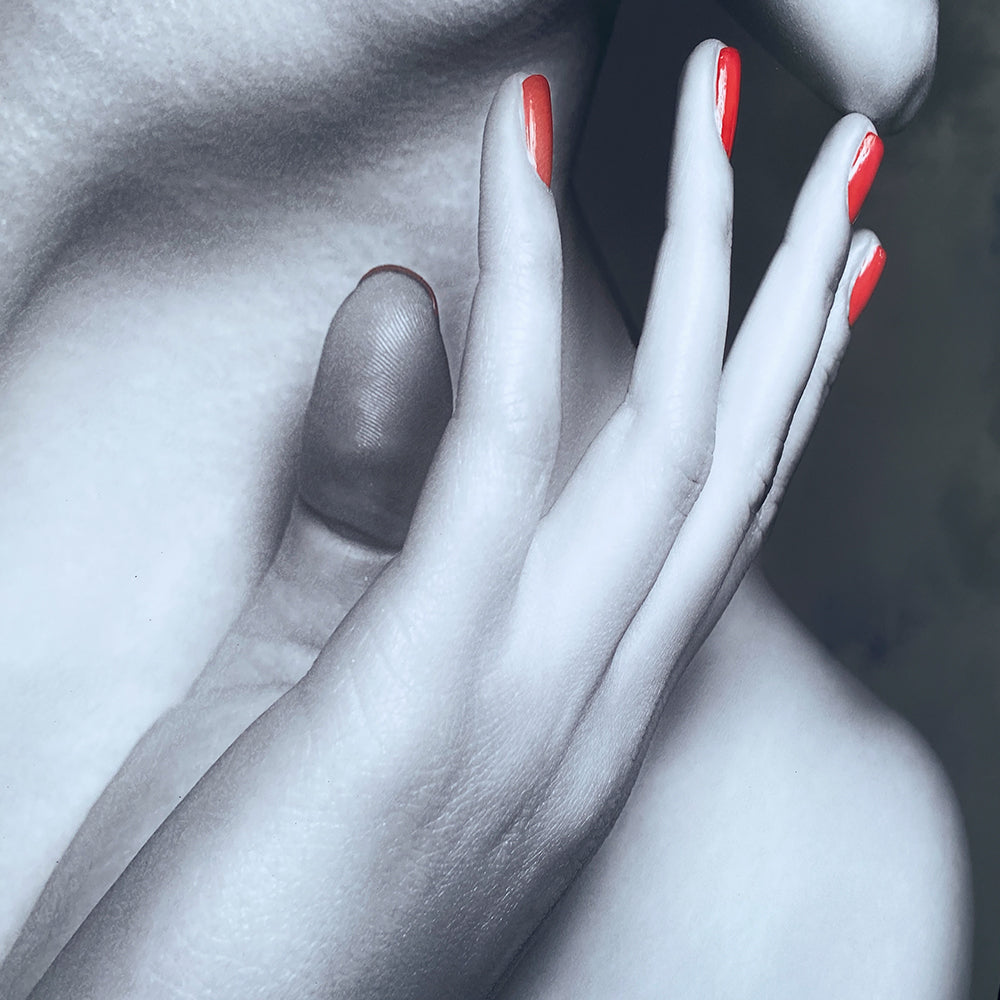 Silent Allure in Crystal Porcelain Painting