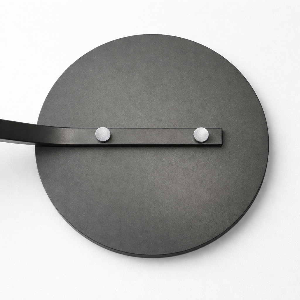 Arcus Metal Floor Lamp