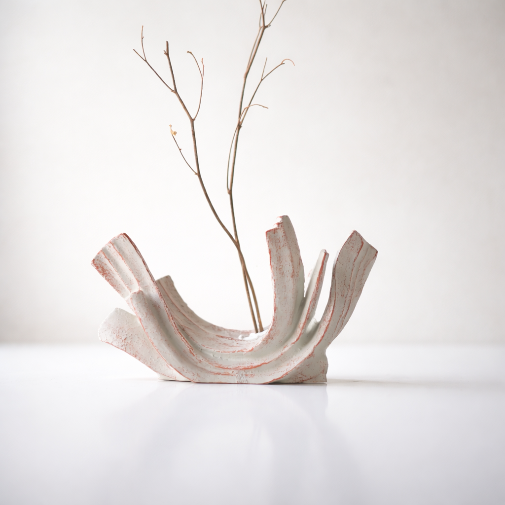 Ravelle Drift Resin Vase