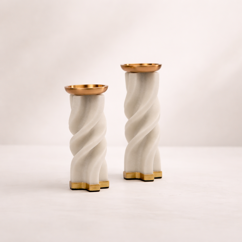 Cyris Resin  Alloy Candle Holder Set