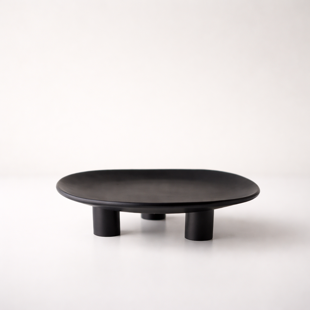 Nero Round Resin Tray