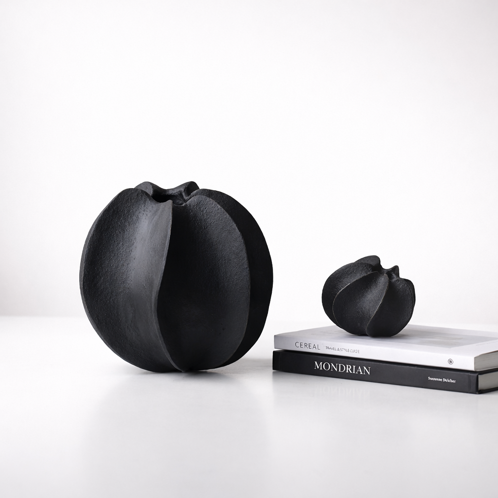 Obsidian Bloom Sculpture Set