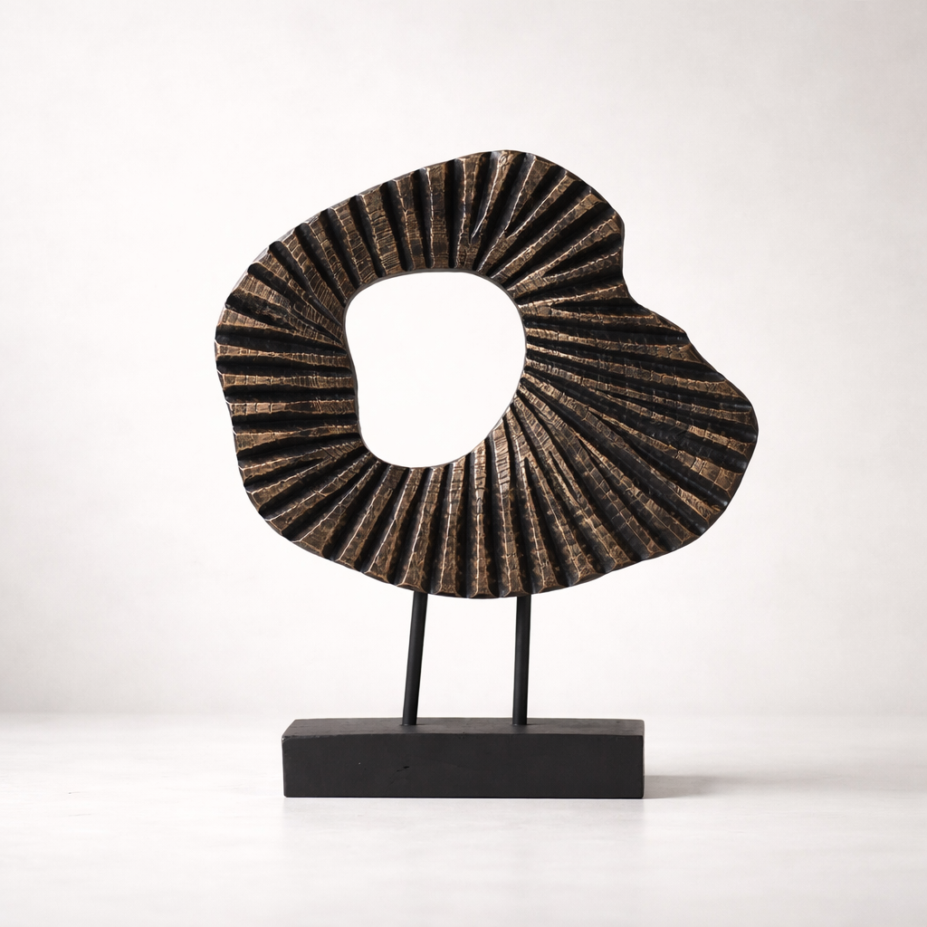 Taren Noir Resin Sculpture