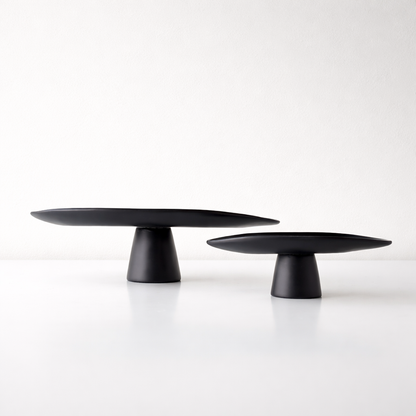 Ardyn Black Resin Pedestal Tray Set