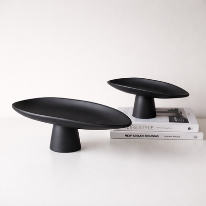 Ardyn Black Resin Pedestal Tray Set